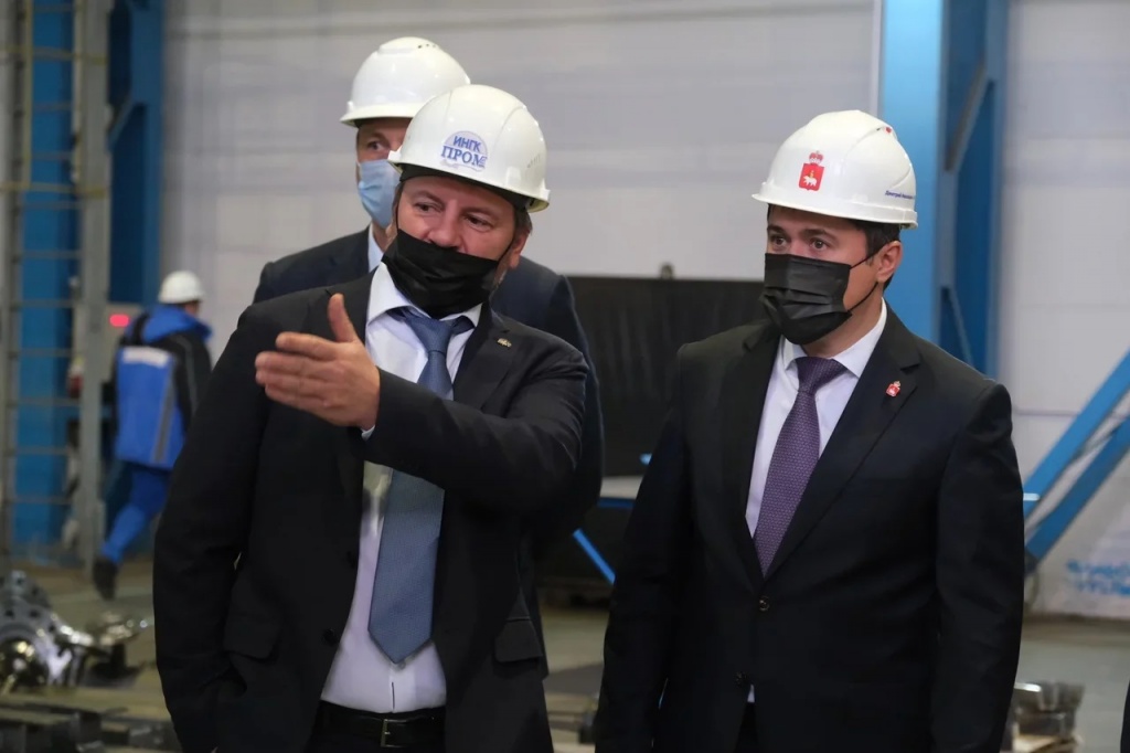 Губернатор Пермского края Дмитрий Махонин посетил производственную площадку ИНГК в г.Пермь. Губернатор Пермского края Дмитрий Махонин посетил производственную площадку ИНГК в г.Пермь.
