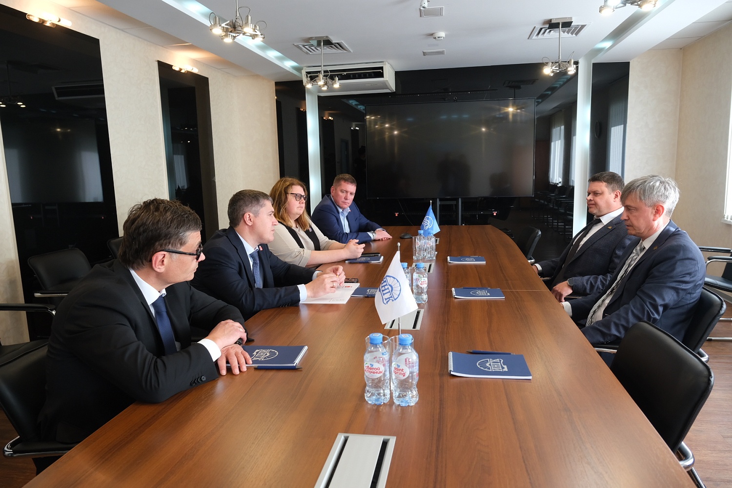 During his Working visit, the Governor of Perm Krai, Dmitry Makhonin, Has Visited a New Production Shop of INGC Company in Perm