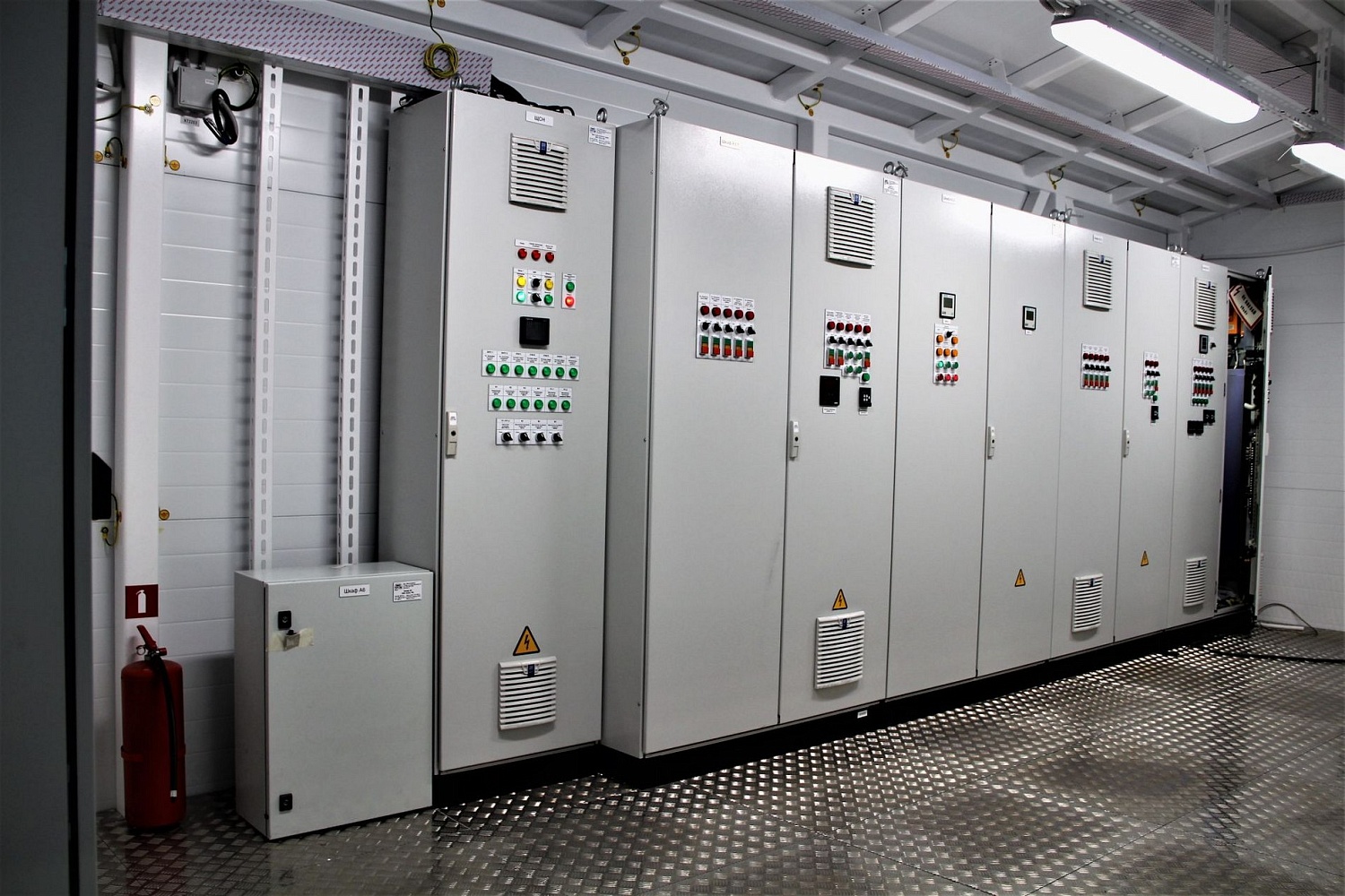 Automation and Power Distribution Systems